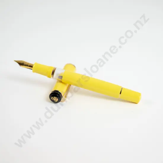 2002 Pelikan M200 Citroenpers Special Edition Fountain Pen with Book