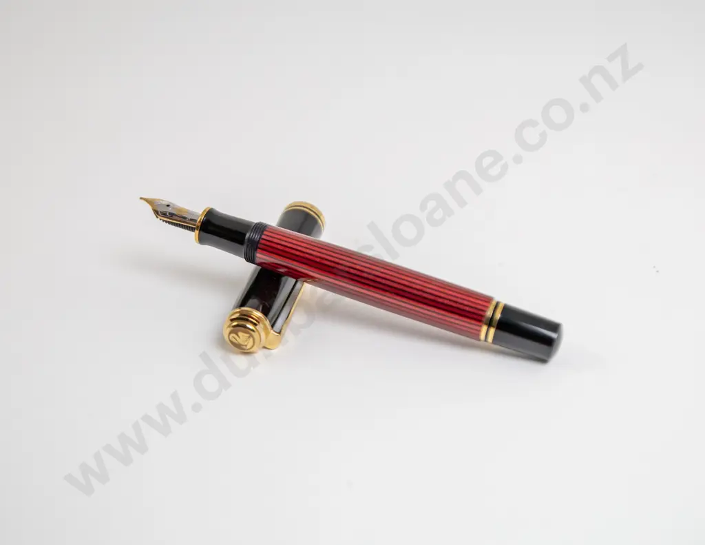 Pelikan Germany Souveran Striated Red and Black Fountain Pen Image 1++