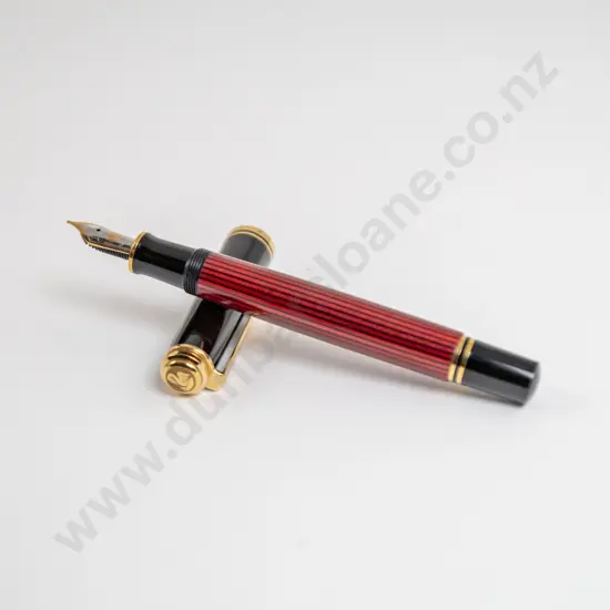Pelikan Germany Souveran Striated Red and Black Fountain Pen