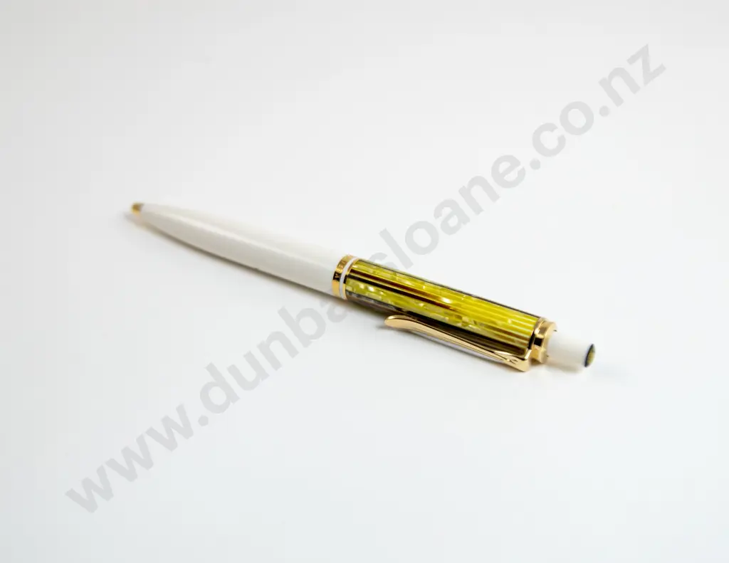 Pelikan Germany Souveran 400 White Tortoise Shell Fountain Pen and Ballpoint Image 1++
