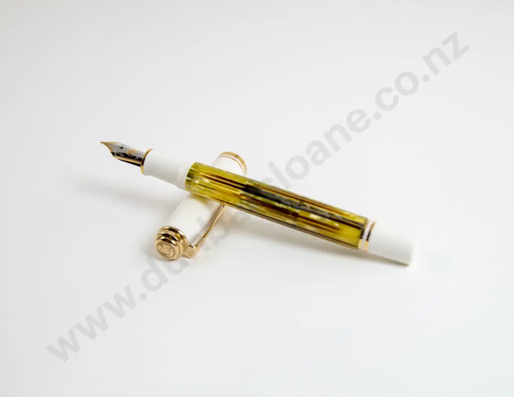 Pelikan Germany Souveran 400 White Tortoise Shell Fountain Pen and Ballpoint Image 1++