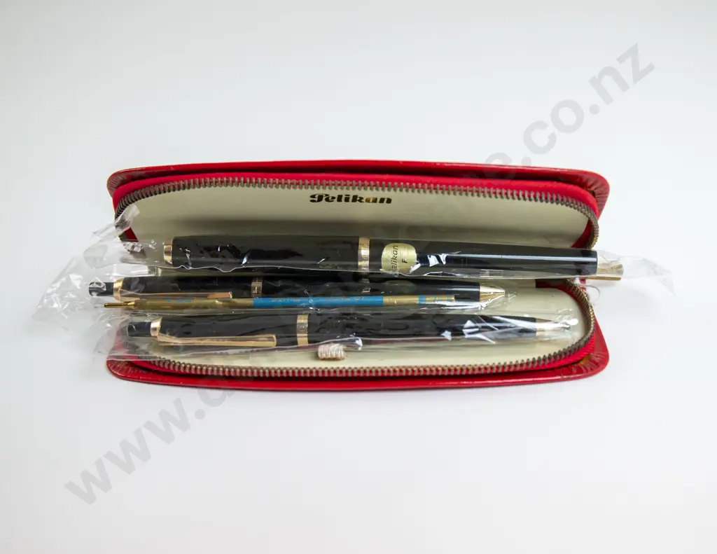 Pelikan As New MK30 Pen Trio Image 1++