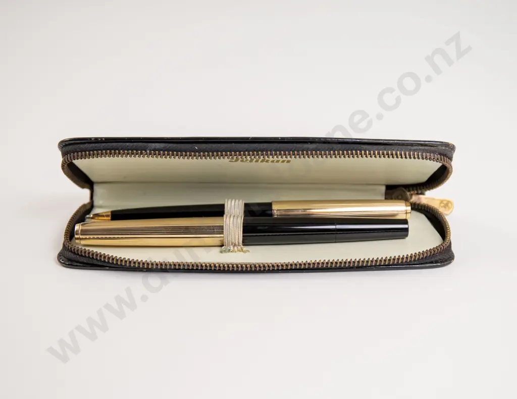 Pelikan 30 Fountain Pen and Pencil Image 1++