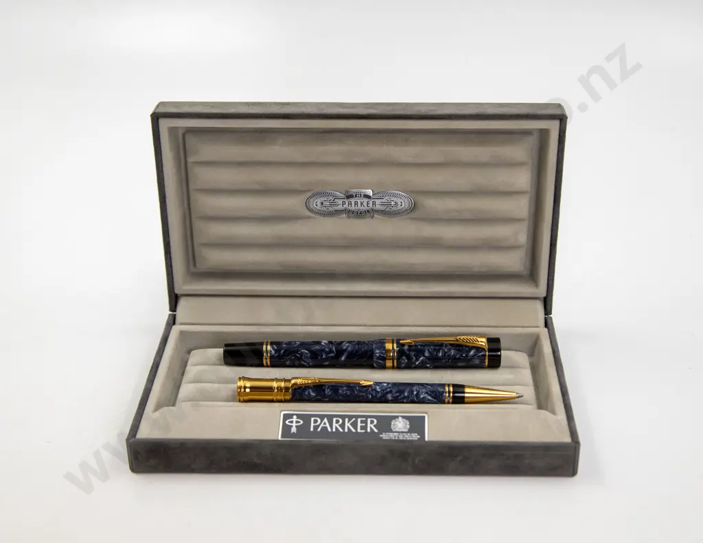 Parker Duofold Marbled Blue Centennial 1988 Ltd Ed Fountain Pen Image 1++