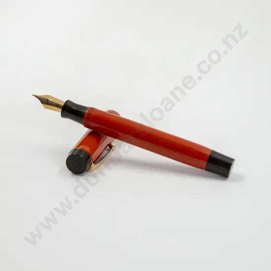 Vintage Parker Duofold Classic Red Fountain Pen