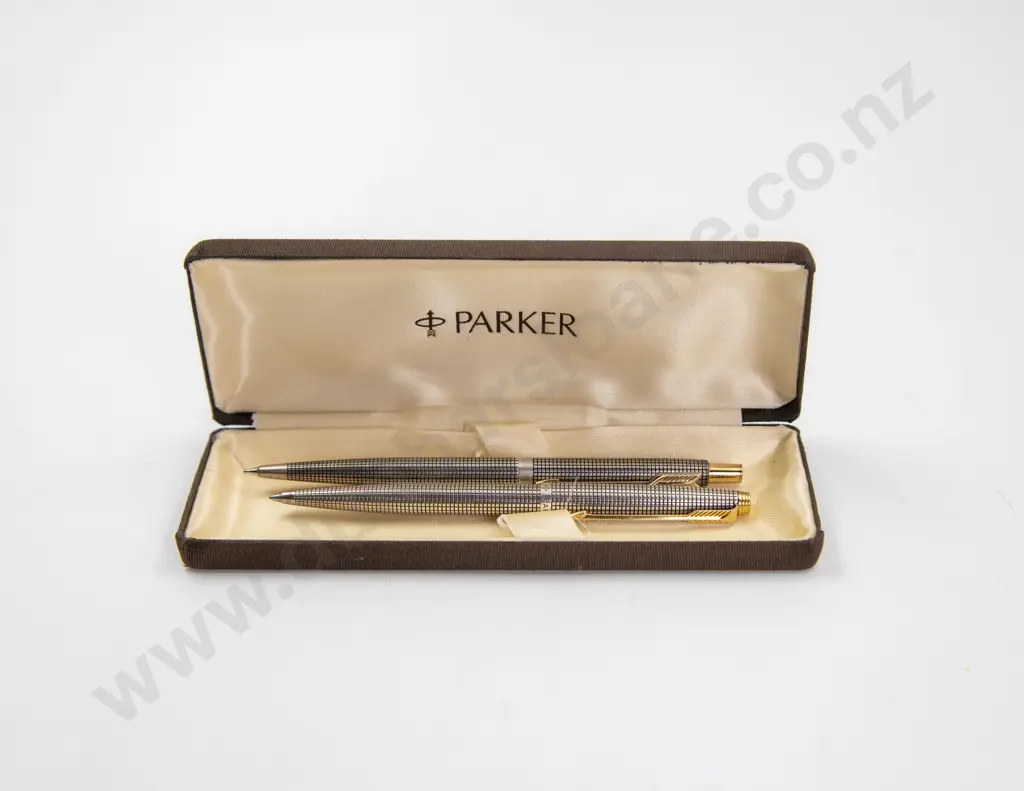 Parker USA Sterling Silver Ballpoint Pen and Mechanical Pencil Image 1++