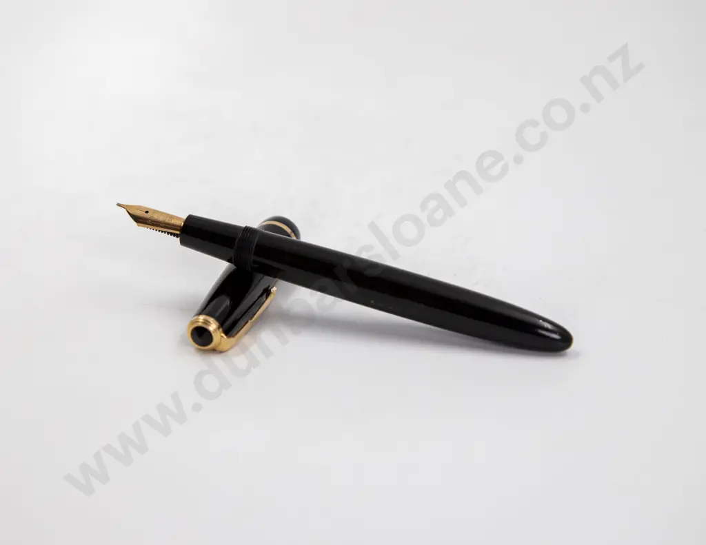 Vintage Parker England Duofold Fountain Pen Image 1++