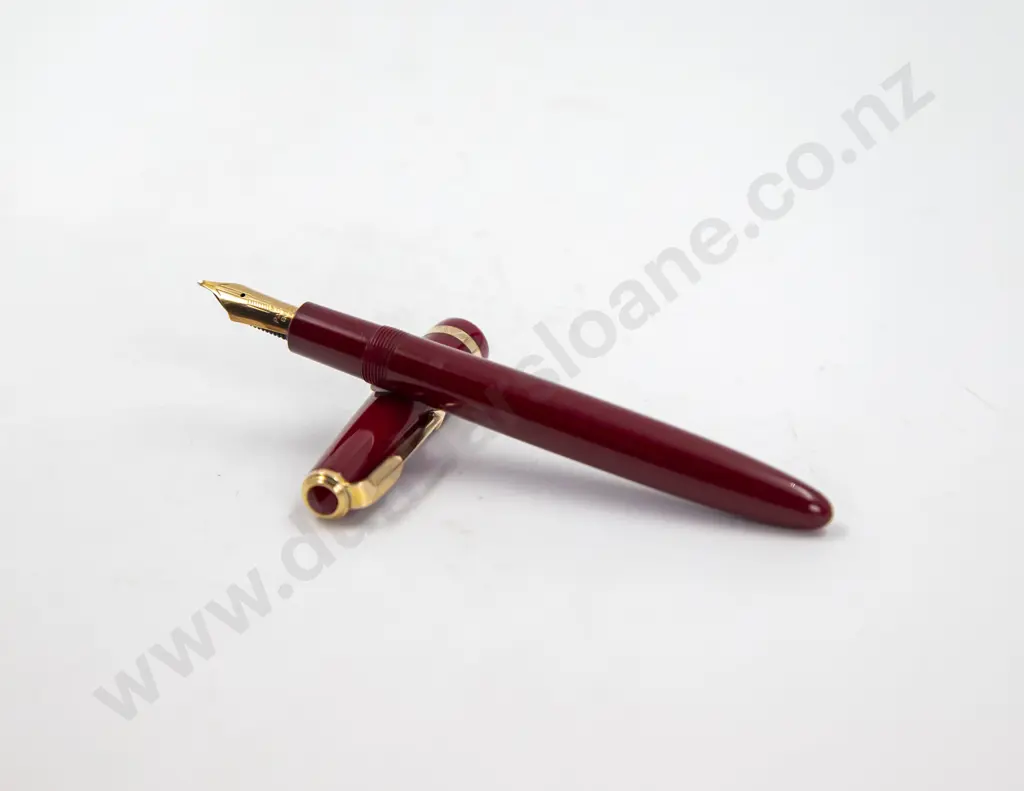 Vintage Parker Duofold Fountain Pen Image 1++