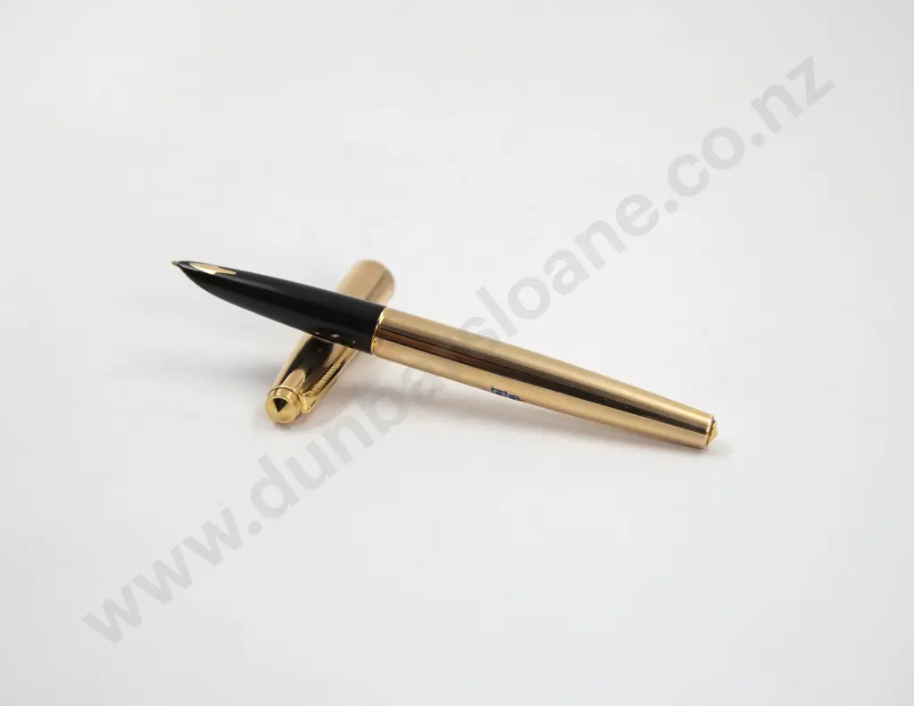 Vintage Parker 61 QEII Royal Commemorative Fountain Pen Image 1++