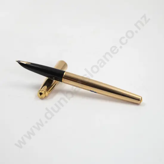 Vintage Parker 61 QEII Royal Commemorative Fountain Pen