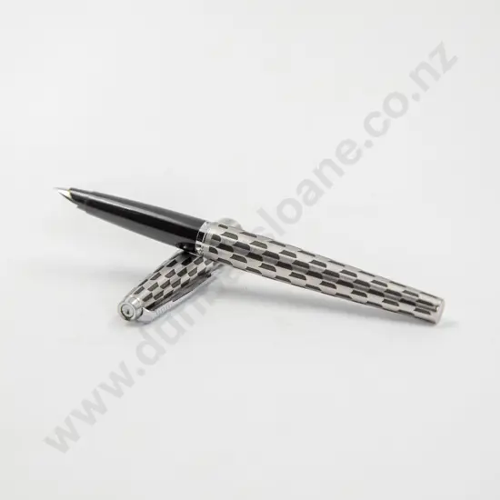 Parker Harlequin 80 Fountain Pen