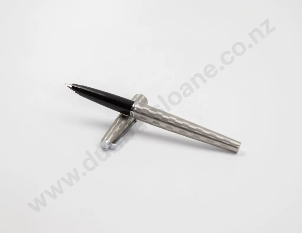 Parker Harlequin 80 Fountain Pen Image 1++