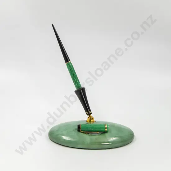 Parker Duofold Desk Stand