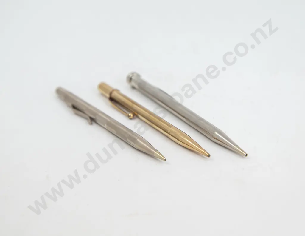 Yard-o-Led and Life-Long England Platinine and Two Rolled Gold Pencils Image 1++
