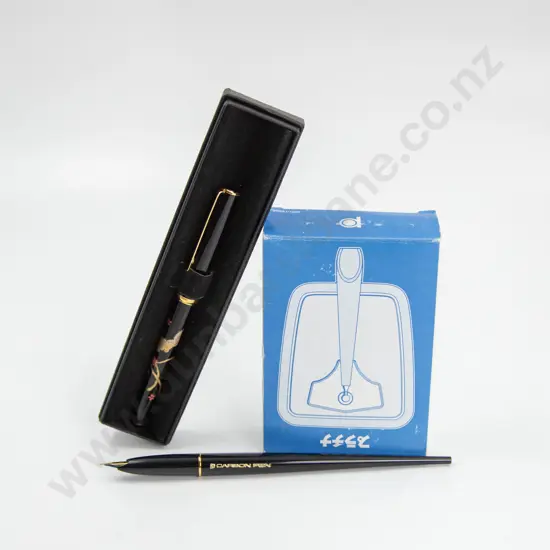 Boxed Platinum Desk and Ballpoint Pen