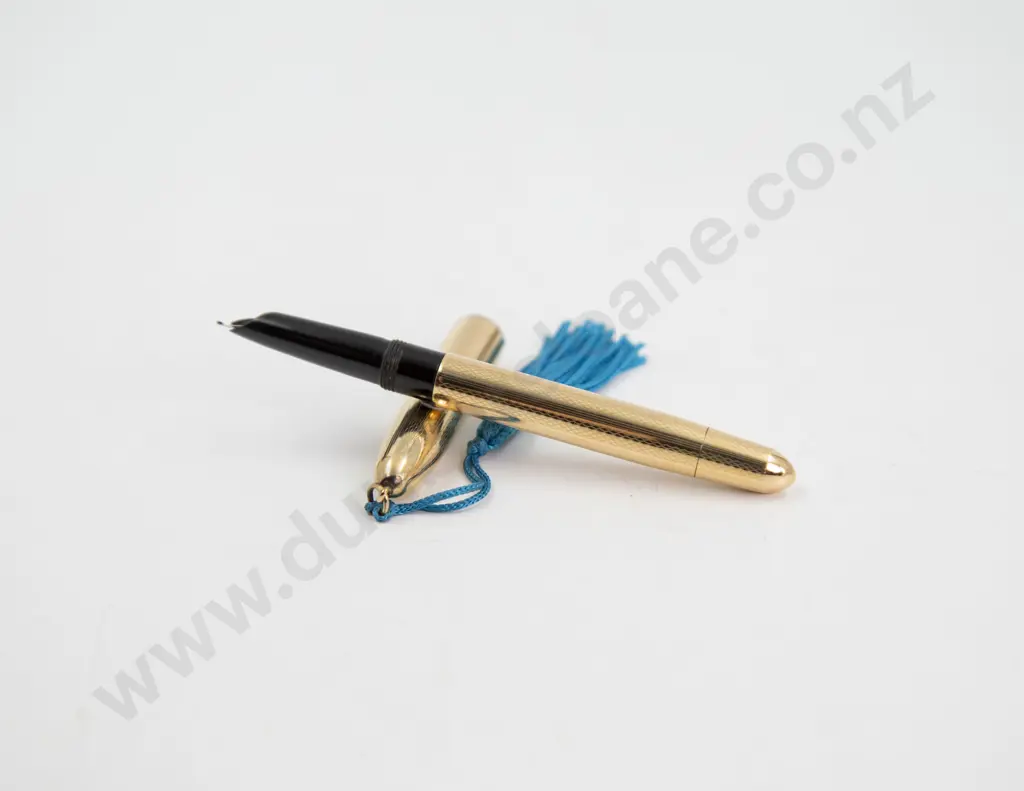 Three Vintage Fountain Pens Image 1++