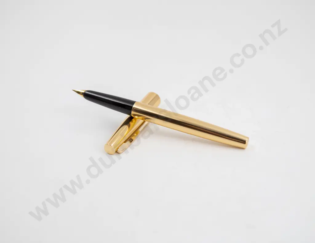 Three Vintage Fountain Pens Image 1++