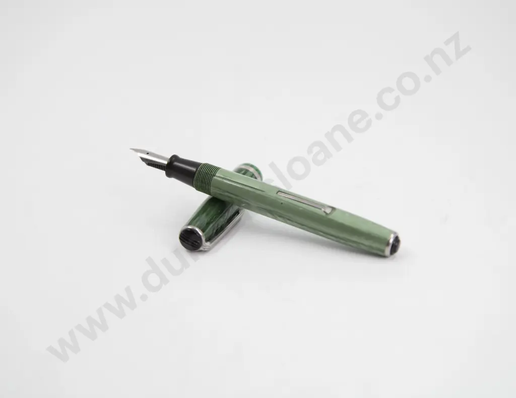 Three Vintage Fountain Pens Image 1++
