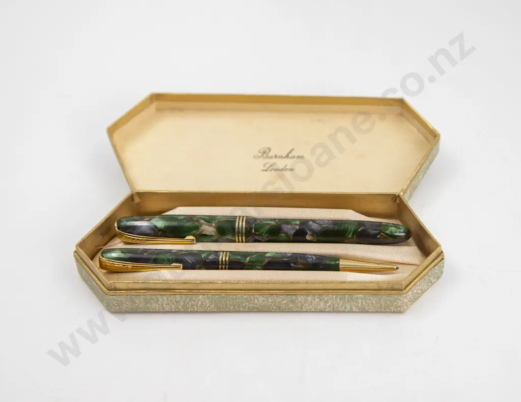 Burnham B59 Fountain Pen and Pencil Image 1++