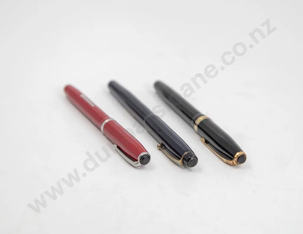 Three Vintage Various Manufacture Fountain Pens Image 1++