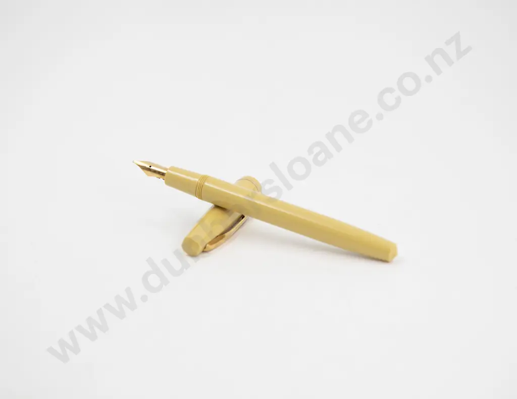Three Vintage Various Manufacture Fountain Pens and Pencil Image 1++