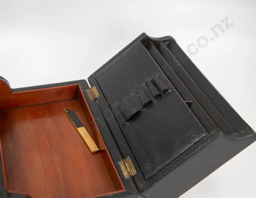 Late Victorian Patterned Leather on Mahogany Writing Box Image 1++