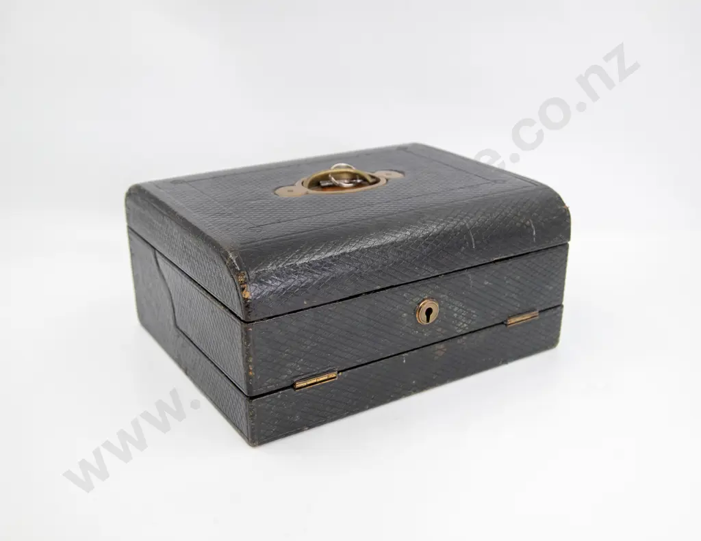 Late Victorian Patterned Leather on Mahogany Writing Box Image 1++