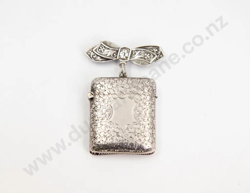 Victorian S/S Vesta on S/S Bow Brooch Image 1++