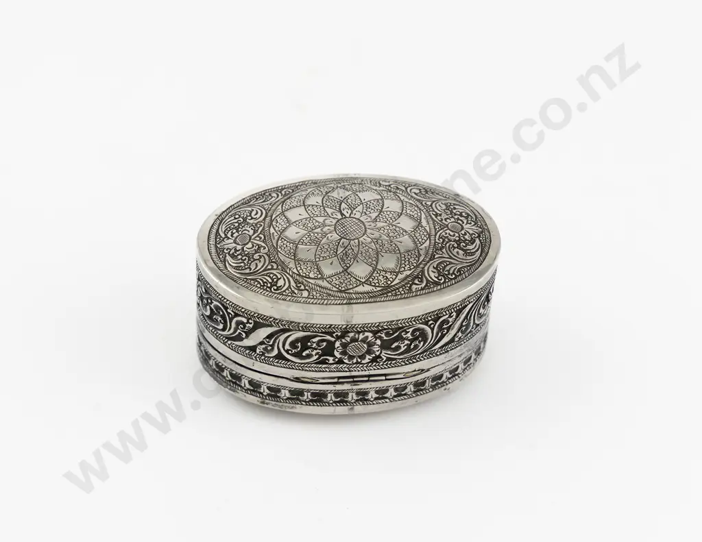 Geo V S/S Trinket Box Presented To Sir Walter Nash By Sir Lalitha Abhaya Rajapaksa c1950s Image 1++