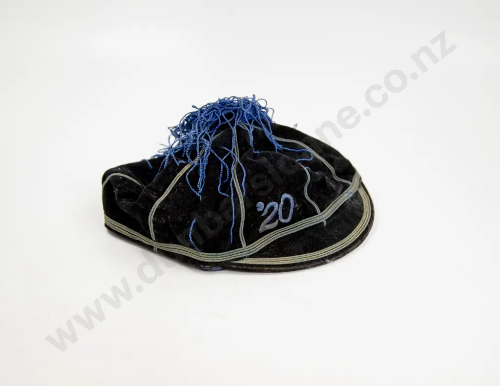 '20 Christchurch Boys High Sporting Cap Labeled to M F Murray by J Ballantyne & Co Ltd NZ Image 1++