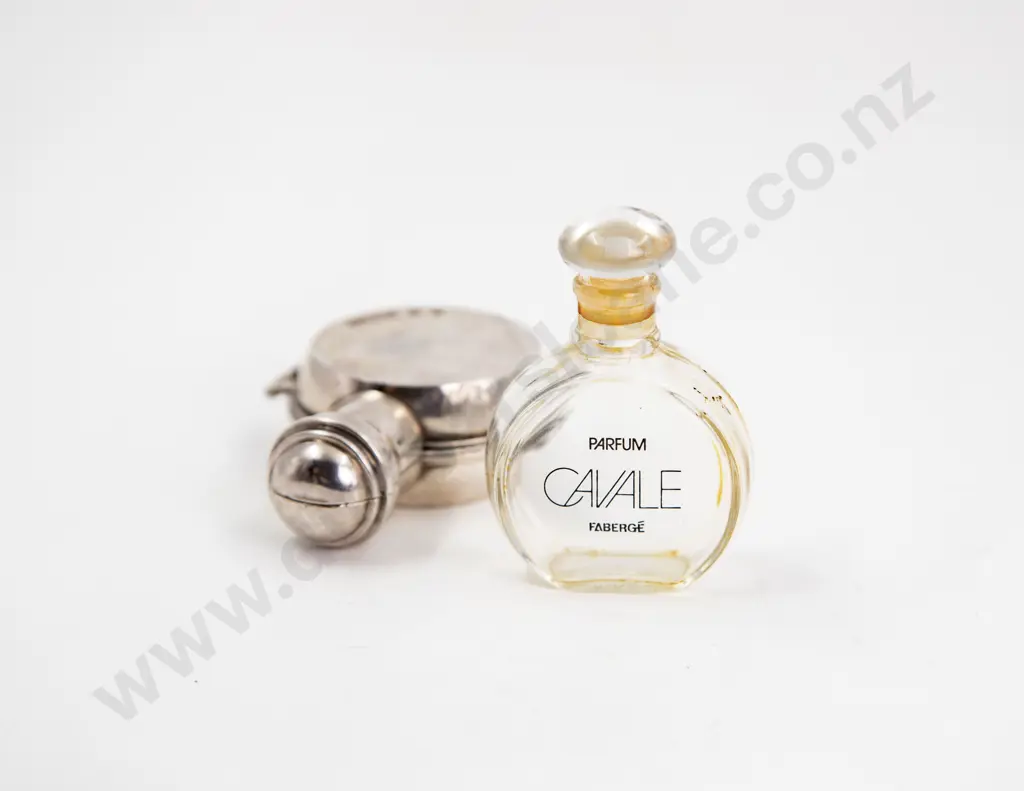 Early C20th French Faberge Cavale Cased Scent Bottle Image 1++