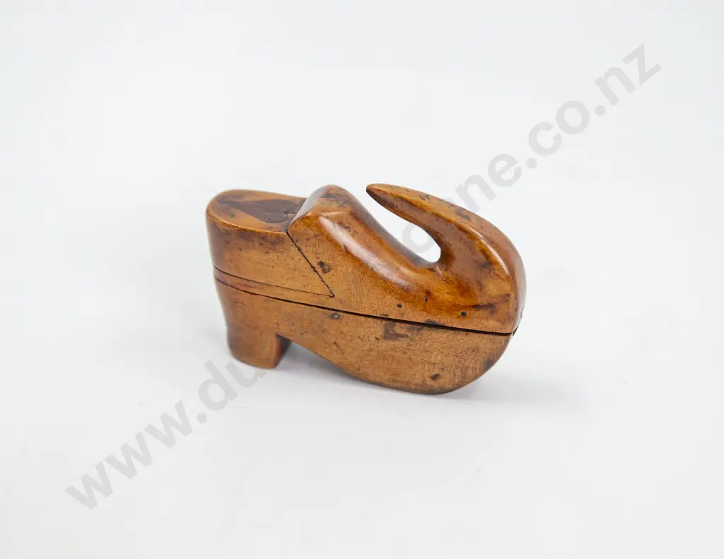 Victorian Treen Trick Opening Shoe Snuff Image 1++