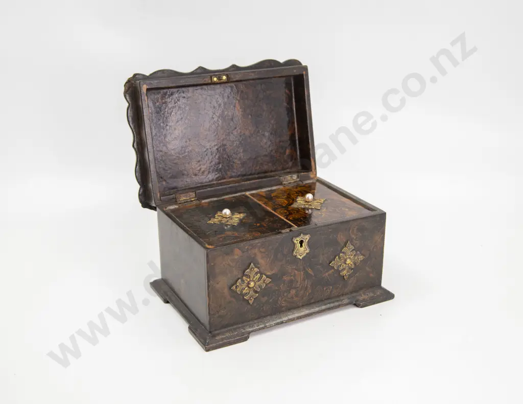 Mid C19th Gothic Revival Tea Caddy Image 1++