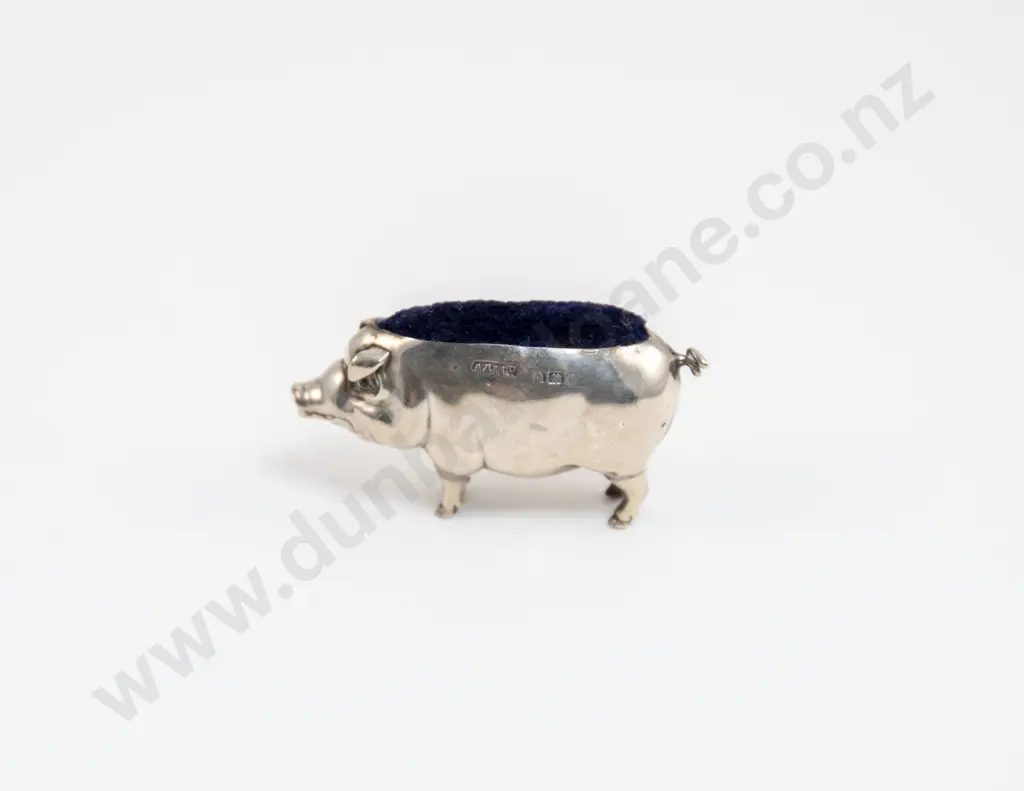 Edwardian S/S Pig Pin Holder Image 1++