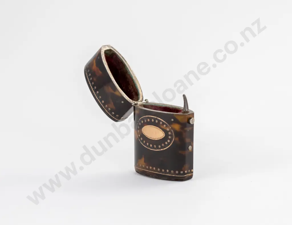 Victorian Tortoise Shell Gold Inlaid Pocket Etui Image 1++