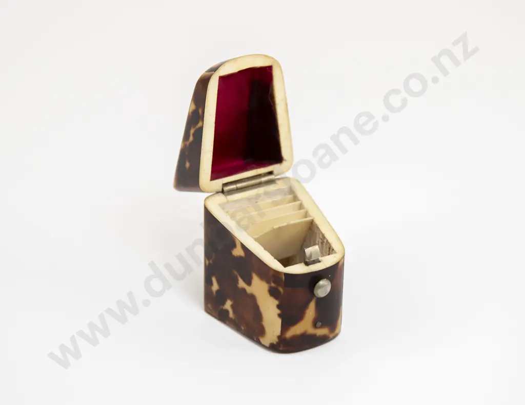 Victorian Tortoise Shell & Abalone Pocket Sewing Box Image 1++