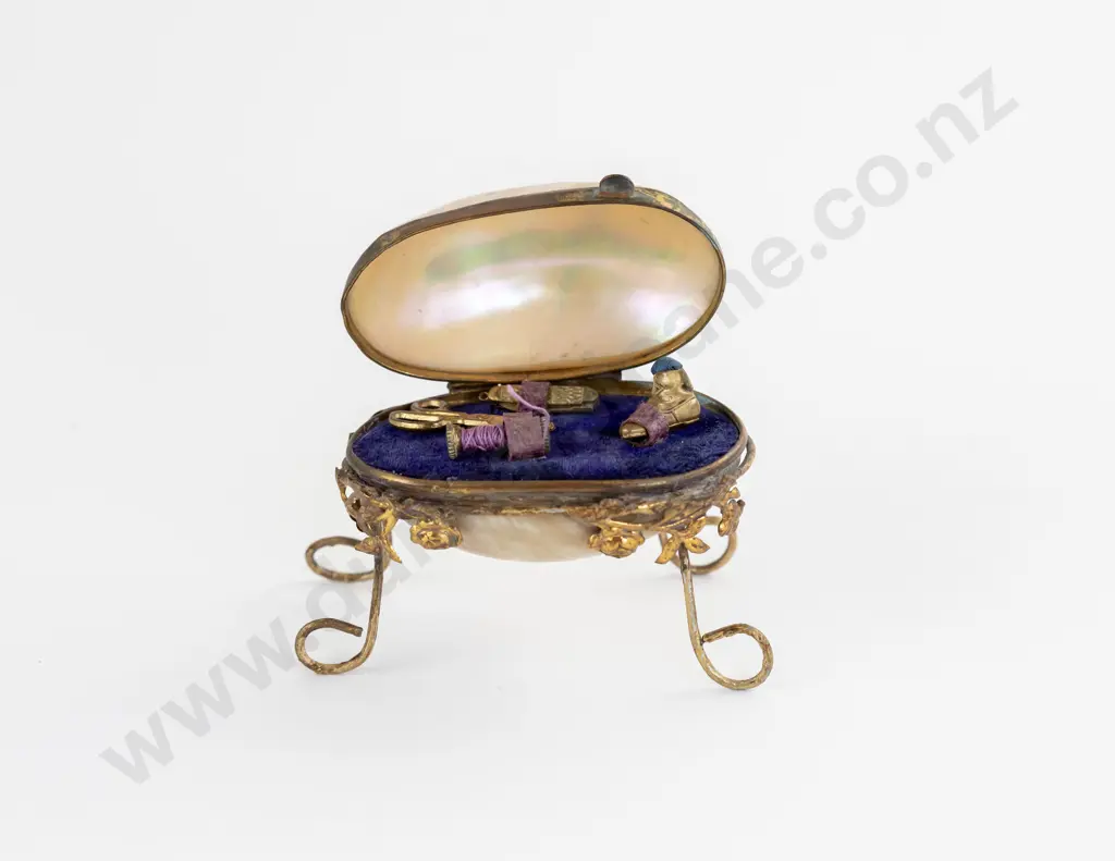 In Miniature a French Palais Royal Sewing Box Image 1++