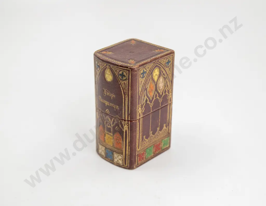 Antique Tooled Leather 'Lady's Companion' Sewing Book Etui Image 1++