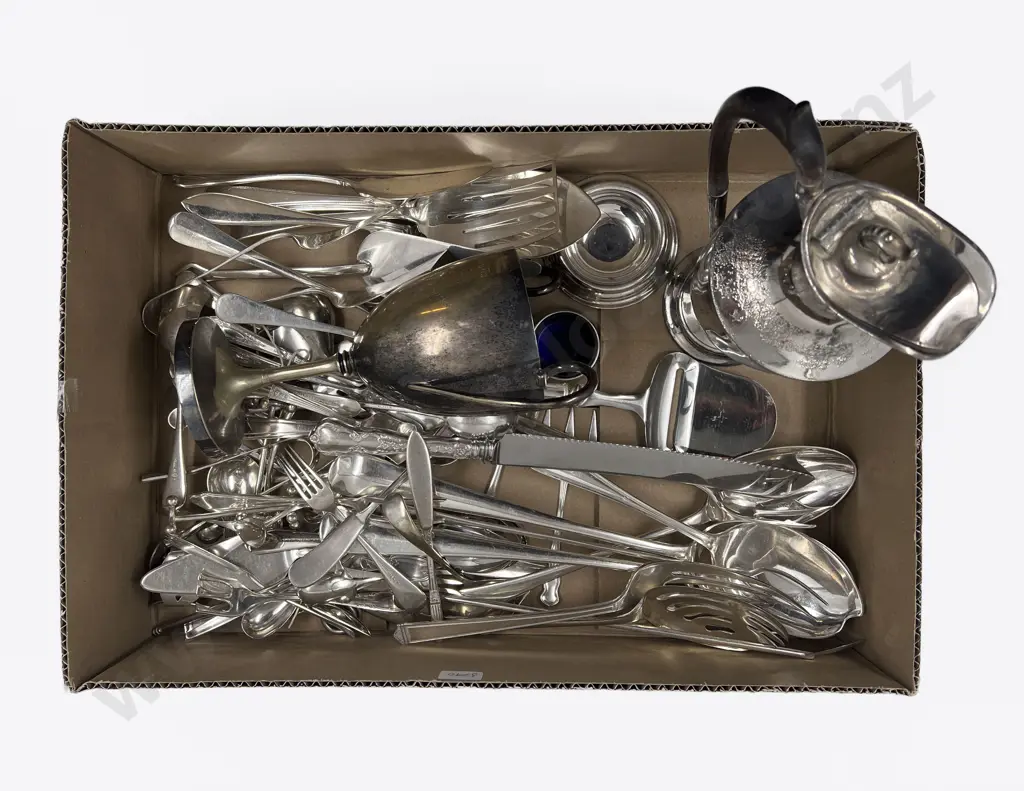 Quantity of Assorted S/P Cutlery etc Image 1++