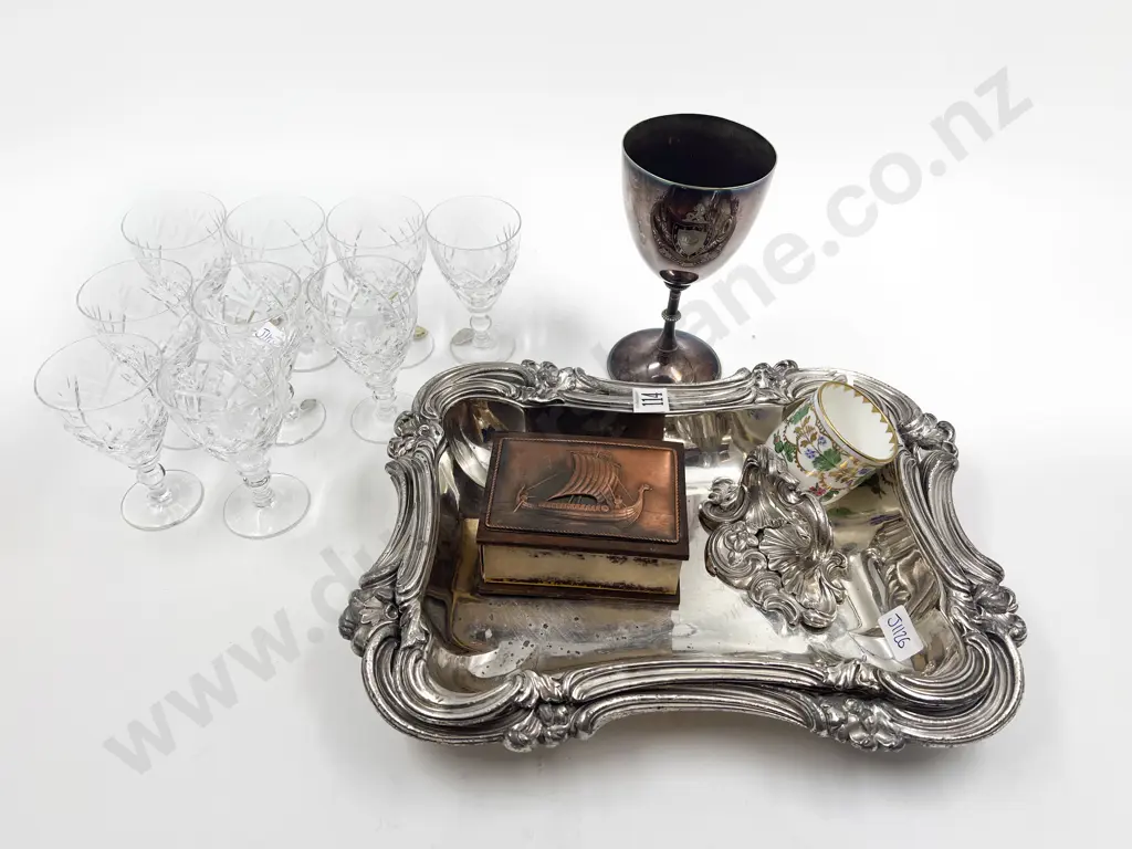 Quantity of Assorted incl Webb Corbett Glasses Image 1++