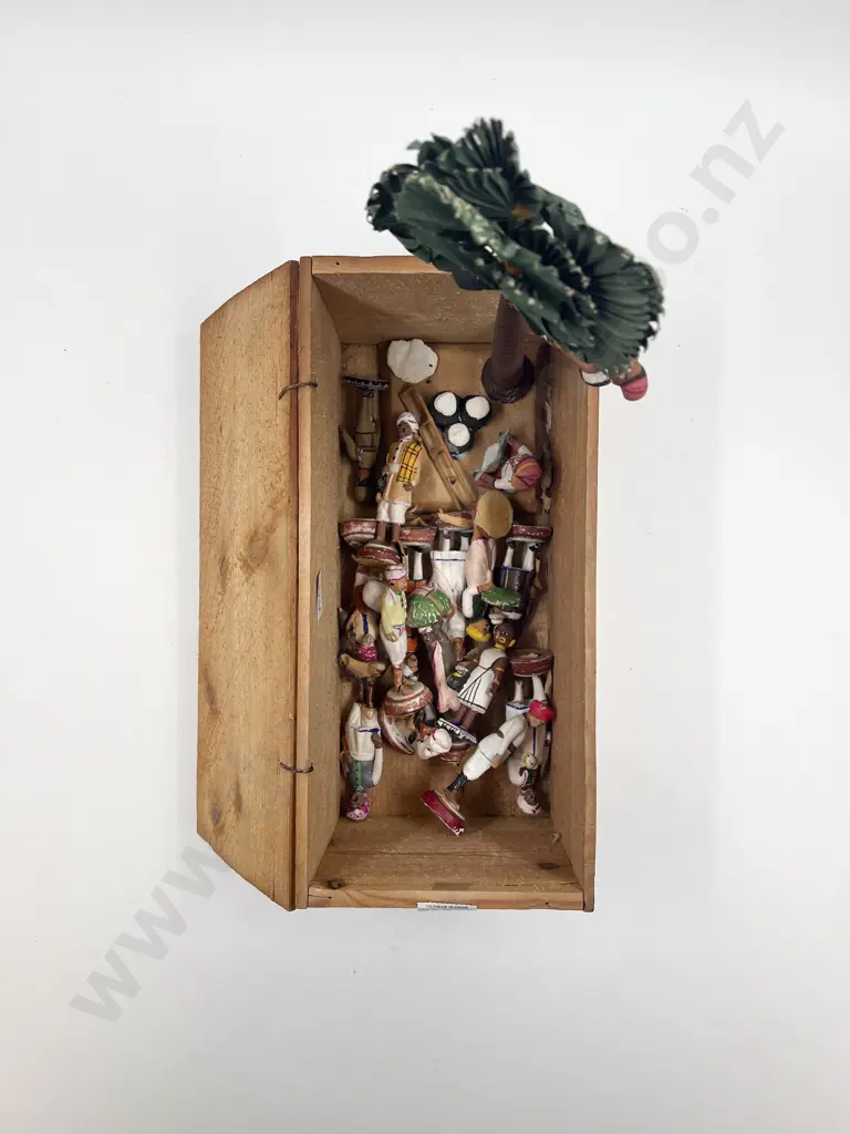 Quantity of Assorted Painted Clay Figures Image 1++