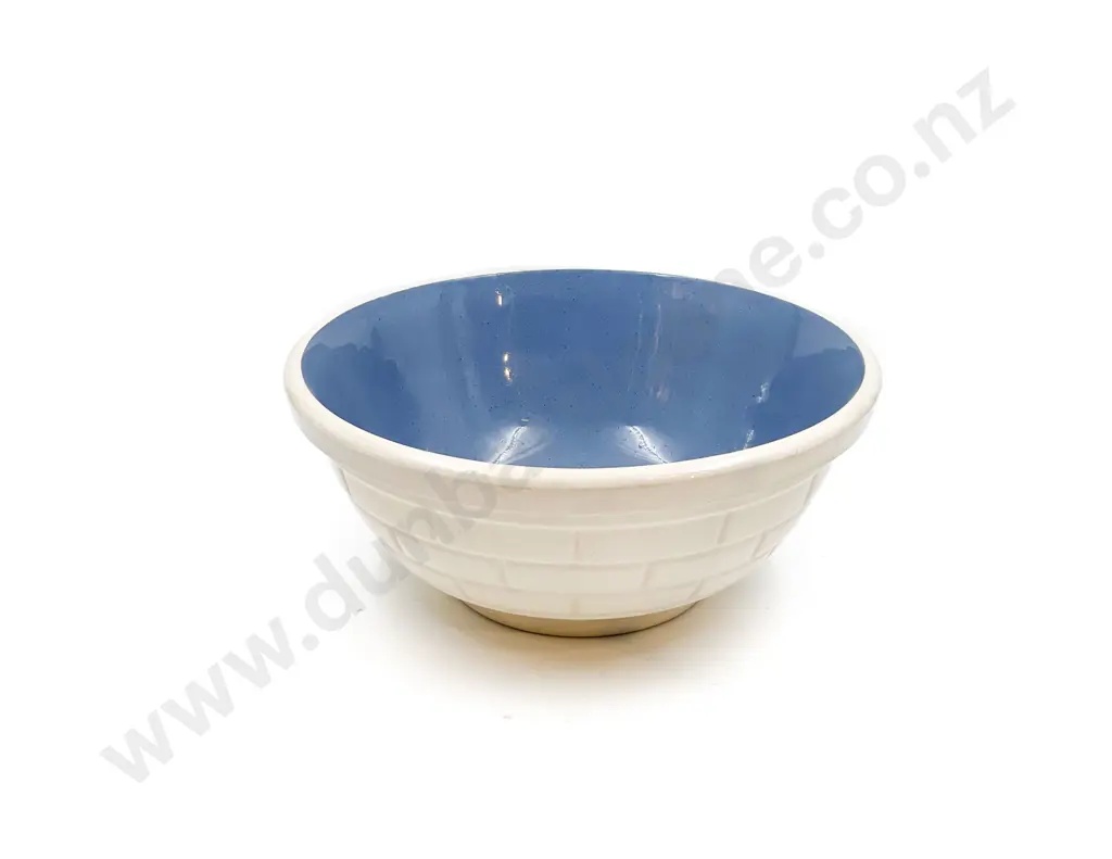 Vintage Mixing Bowl Image 1++