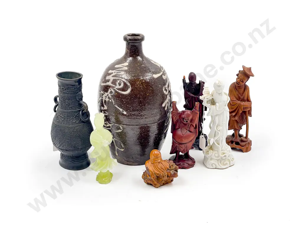 Box Quantity of Assorted Vases & Figures etc Image 1++