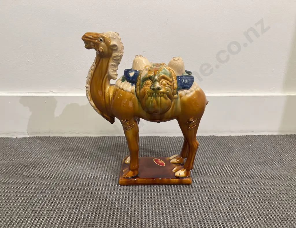 Ceramic Glazed Camel in Presentation Box Image 1++