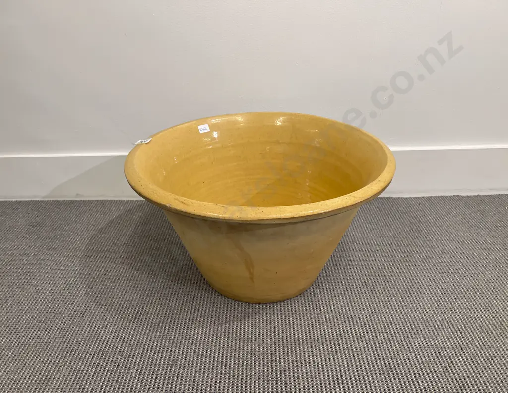 Vintage Dairy Bowl Image 1++