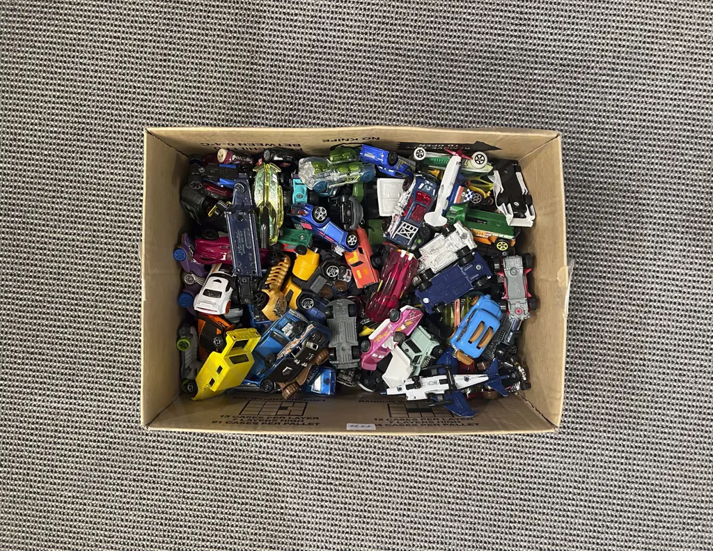Box Quantity of Assorted Toy Cars Image 1++