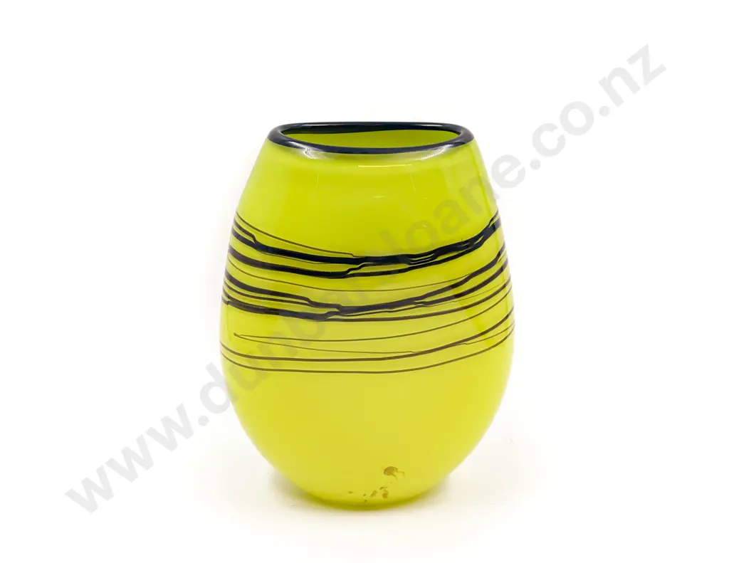 Hoglund Art Glass Vase Image 1++
