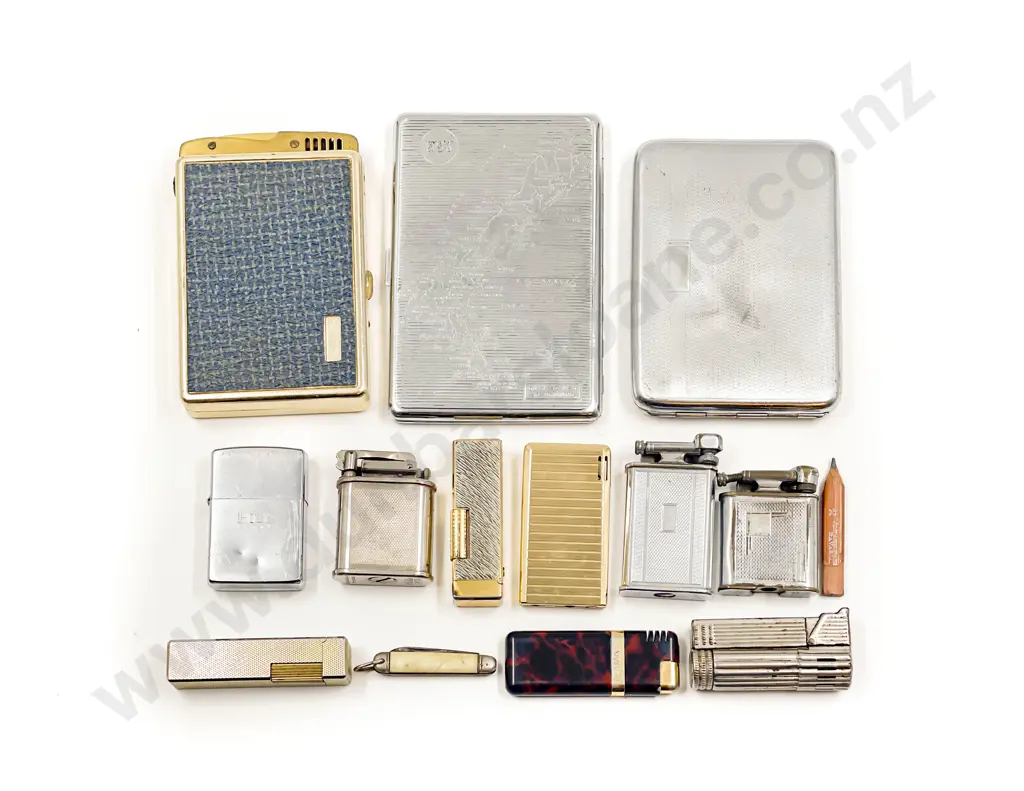 Quantity of Assorted Cigarette Cases & Lighters etc Image 1++