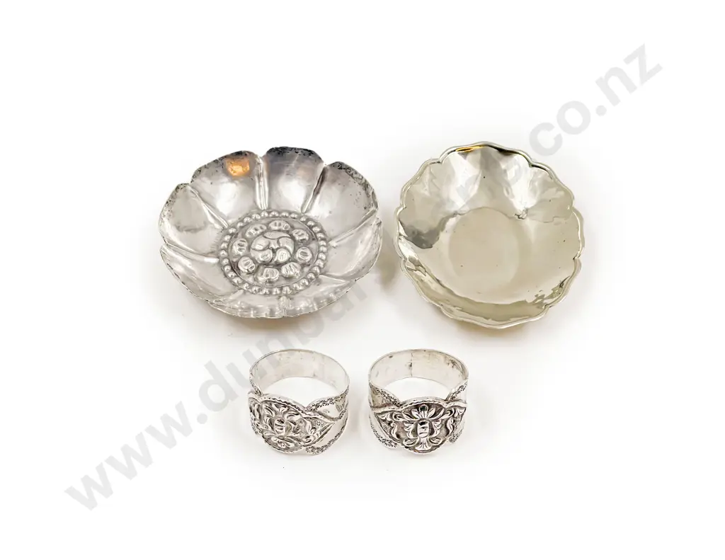 Two .925 Silver Dishes with Two .800 Silver Napkin Rings Image 1++
