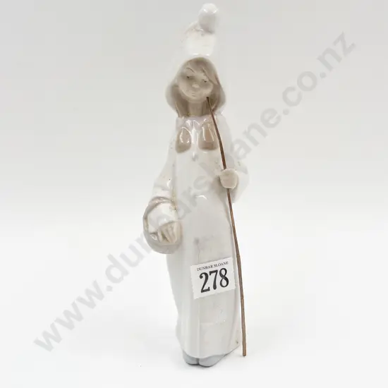 Lladro Figure